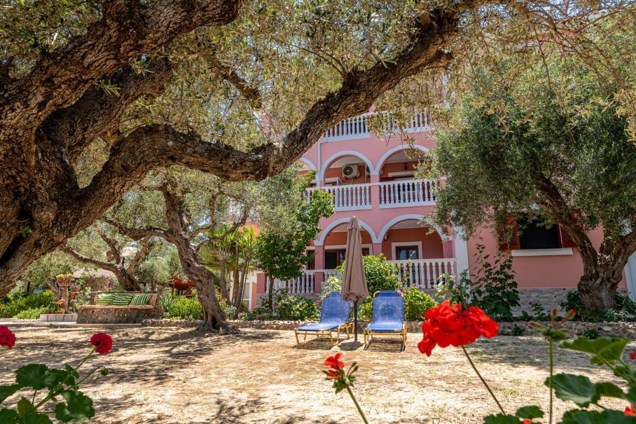 Arazzo Apartments Ανω Βασιλικος Εξωτερικό φωτογραφία