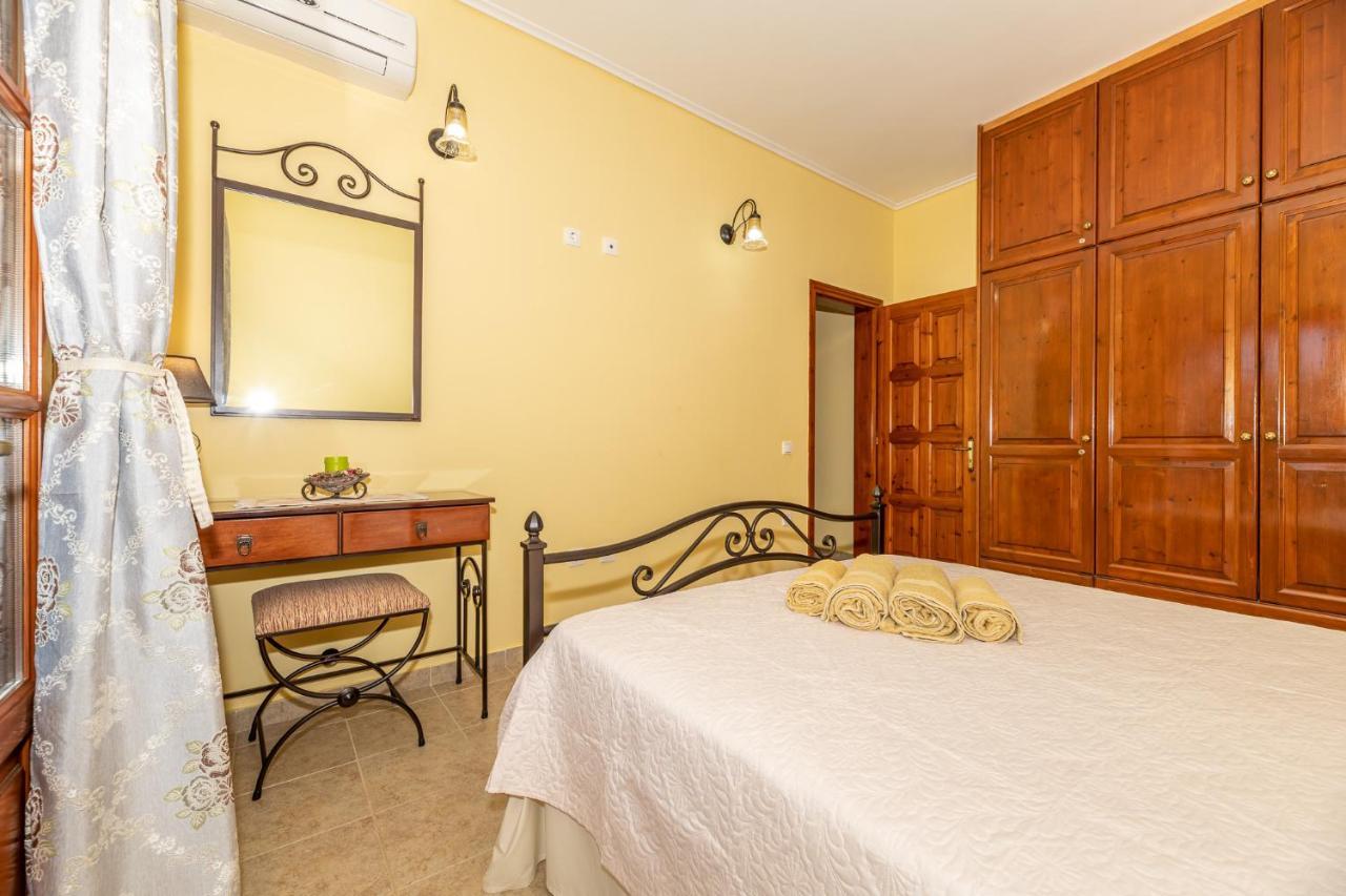 Arazzo Apartments Ανω Βασιλικος Εξωτερικό φωτογραφία