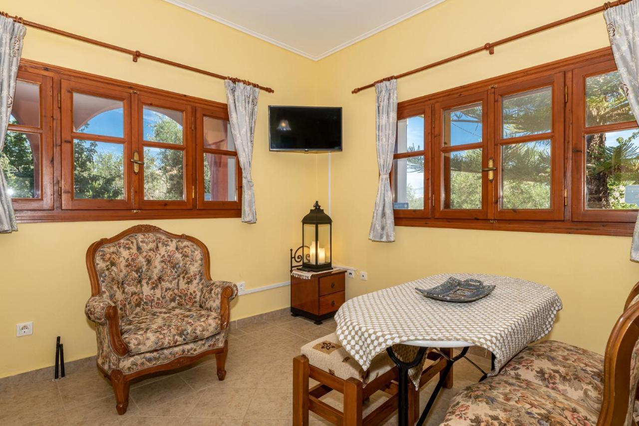 Arazzo Apartments Ανω Βασιλικος Εξωτερικό φωτογραφία