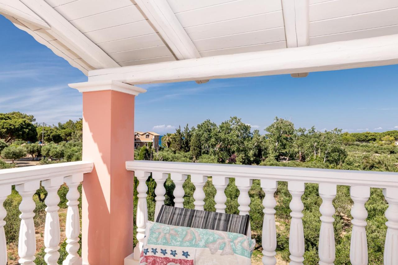 Arazzo Apartments Ανω Βασιλικος Εξωτερικό φωτογραφία