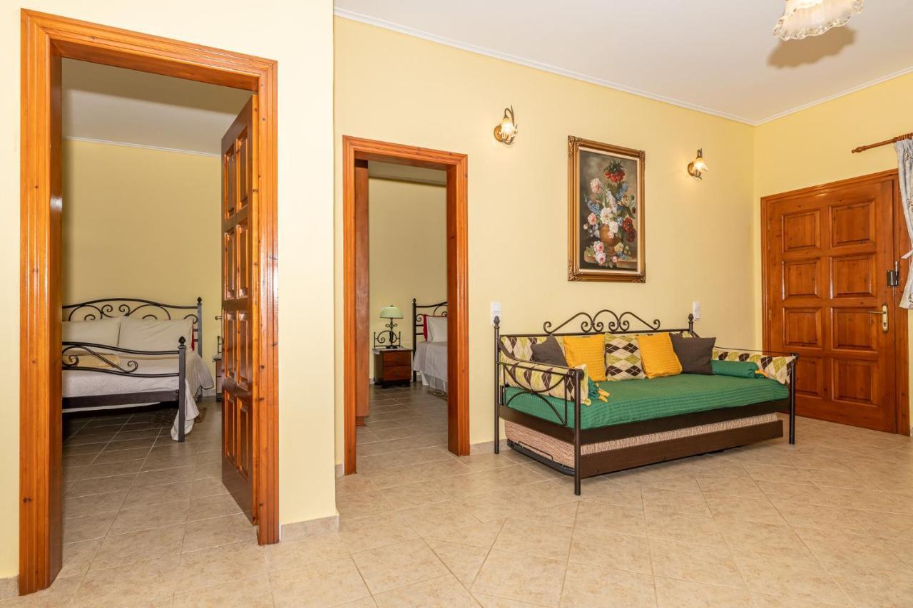 Arazzo Apartments Ανω Βασιλικος Εξωτερικό φωτογραφία