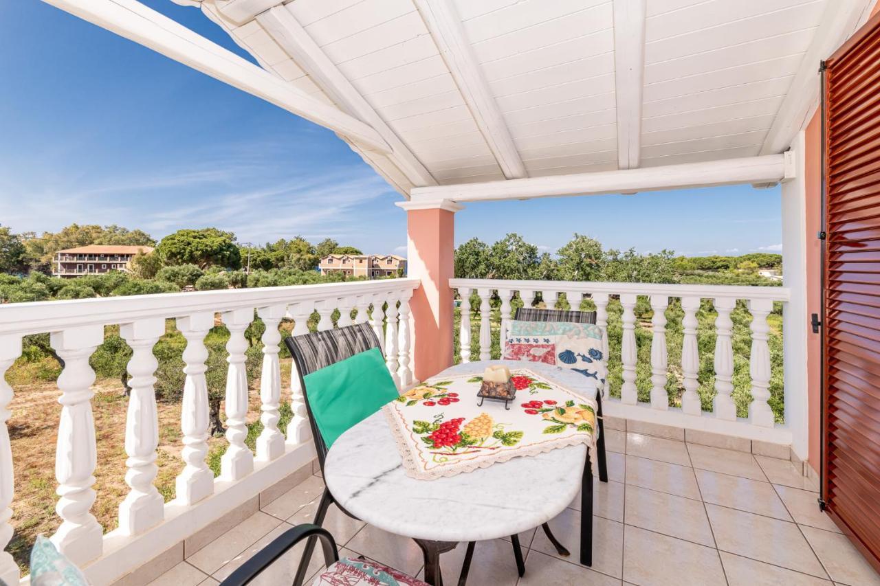 Arazzo Apartments Ανω Βασιλικος Εξωτερικό φωτογραφία