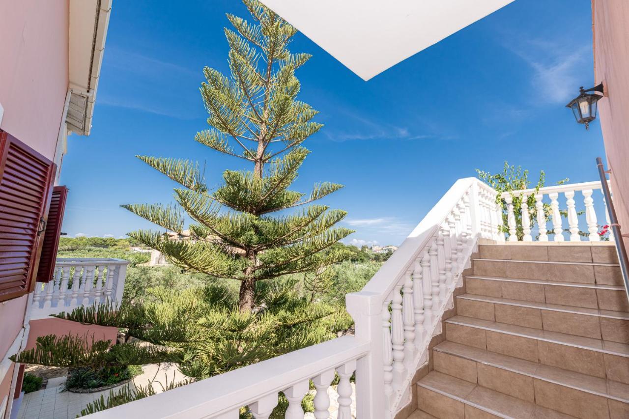 Arazzo Apartments Ανω Βασιλικος Εξωτερικό φωτογραφία