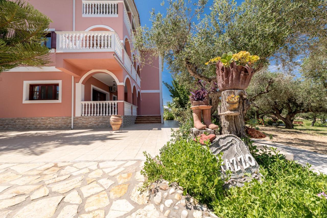 Arazzo Apartments Ανω Βασιλικος Εξωτερικό φωτογραφία