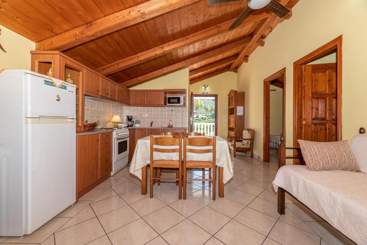 Arazzo Apartments Ανω Βασιλικος Εξωτερικό φωτογραφία